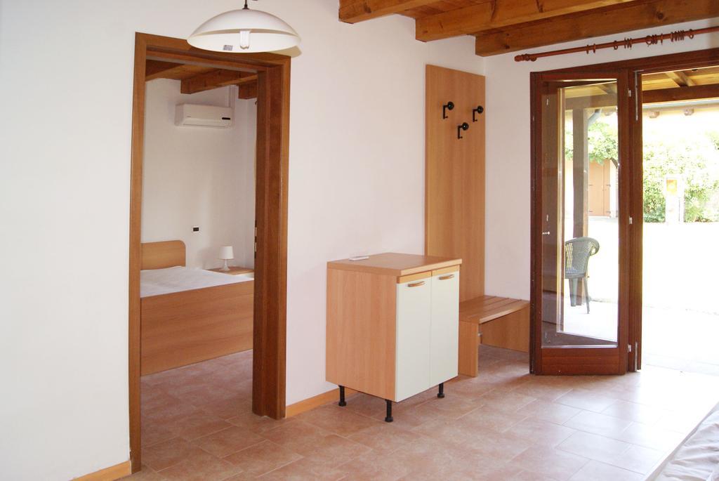 Case Vacanze Orchidee Villa Grado Room photo